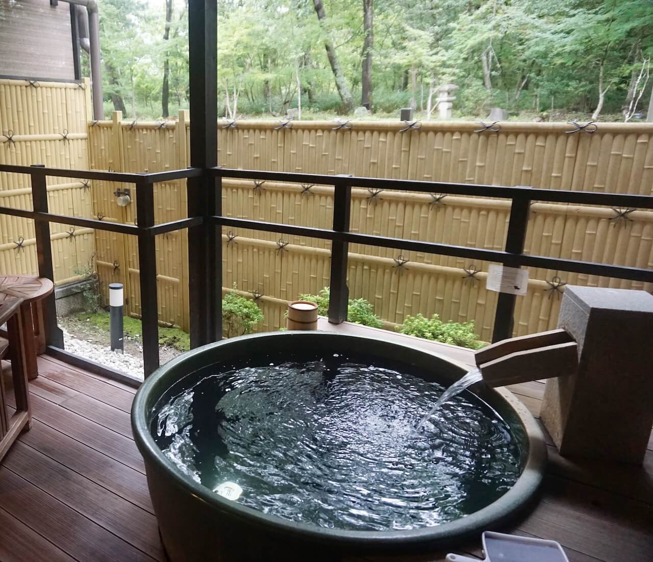 featured image thumbnail for post 【京都府･亀岡市】露天風呂付客室＆BBQ『里山の休日 京都・烟河�』