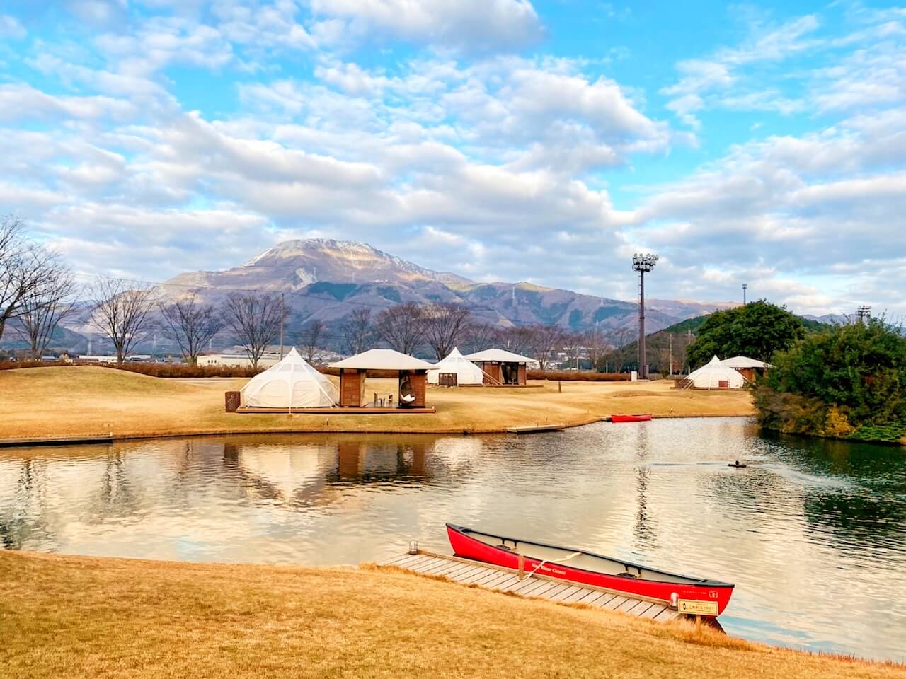 featured image thumbnail for post 【滋賀県・米原市】絵本のような世界で冬グランピング『グランエレメント�』
